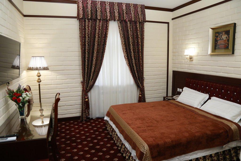 Rakat Plaza Hotel Tashkent Ngoại thất bức ảnh