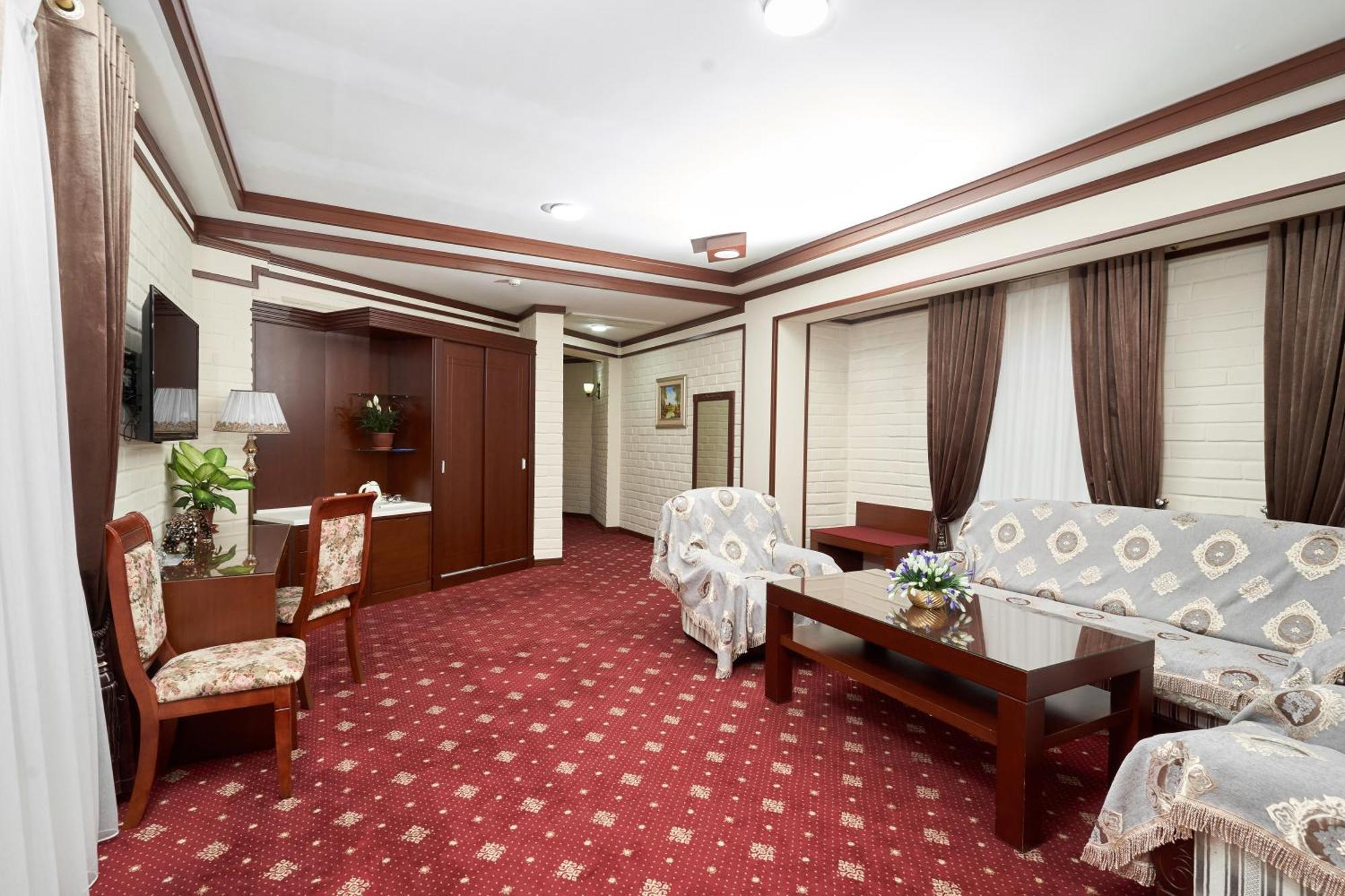 Rakat Plaza Hotel Tashkent Ngoại thất bức ảnh