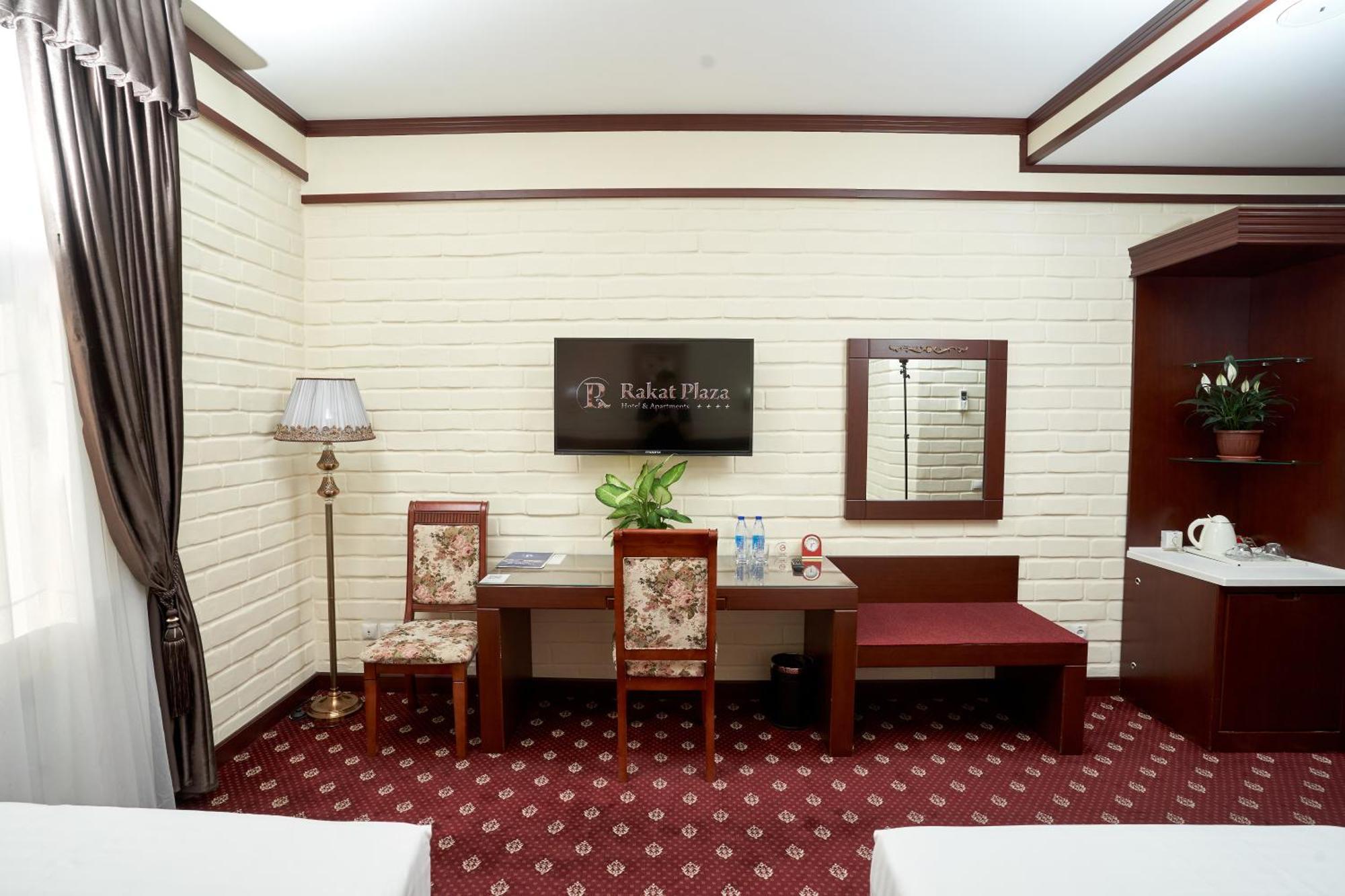 Rakat Plaza Hotel Tashkent Ngoại thất bức ảnh