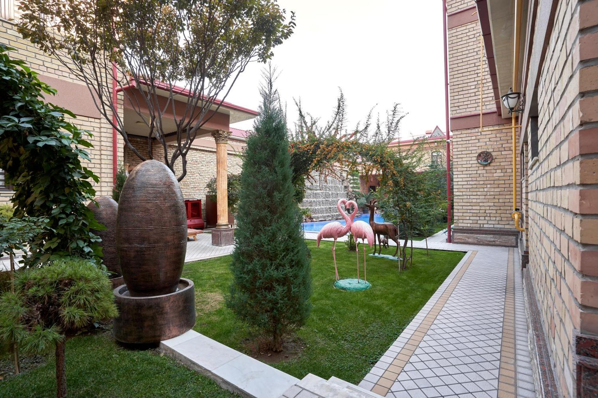Rakat Plaza Hotel Tashkent Ngoại thất bức ảnh