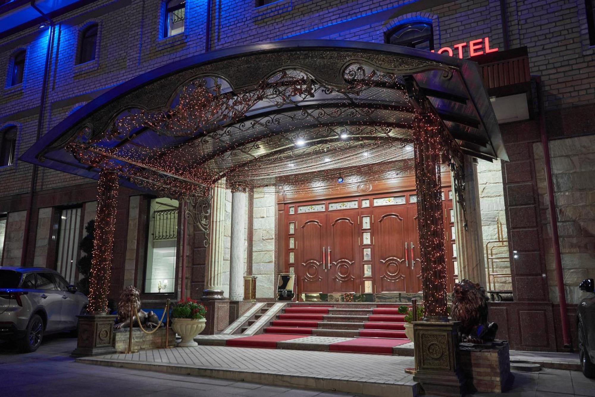 Rakat Plaza Hotel Tashkent Ngoại thất bức ảnh